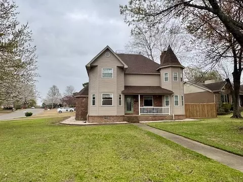 2200 Rains St, Jonesboro, AR 72401