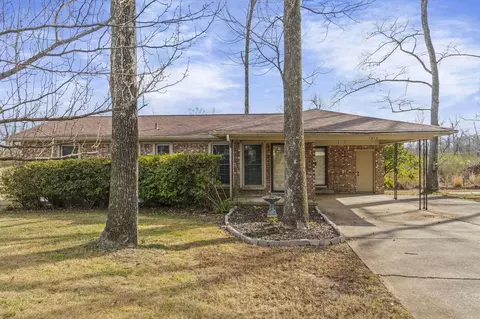 1213 Eastview Dr, Jacksonville, AR 72076
