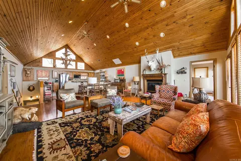 Living - 225 E Blf, Quitman, AR 72131 photo 2 of 7