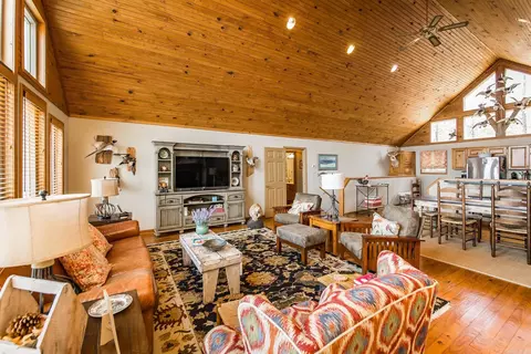 Living - 225 E Blf, Quitman, AR 72131 photo 3 of 7