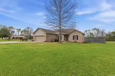 Exterior - 114 Mildred Ln, Beebe, AR 72012 photo 2 of 8