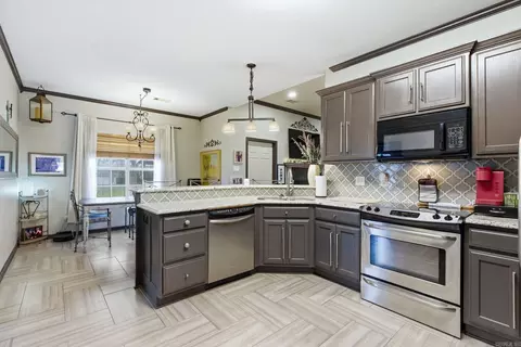 Kitchen - 114 Mildred Ln, Beebe, AR 72012 photo 5 of 5