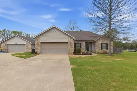 Exterior - 114 Mildred Ln, Beebe, AR 72012 photo 3 of 8