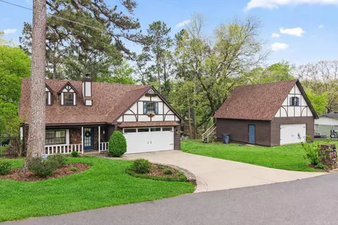 109 Buster Reed Dr, Hot Springs, AR 71913