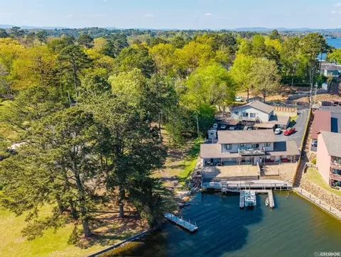 308 Kleinshore Rd, Hot Springs, AR 71913