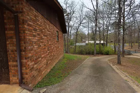Exterior - 92 Cinnamon Ln, Mount Ida, AR 71957 photo 10 of 14