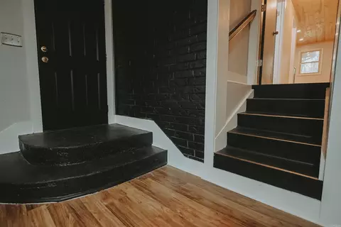 Entry Way - 92 Cinnamon Ln, Mount Ida, AR 71957 photo 2 of 2