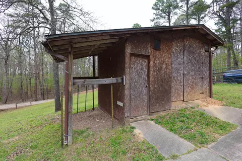Exterior - 92 Cinnamon Ln, Mount Ida, AR 71957 photo 6 of 14