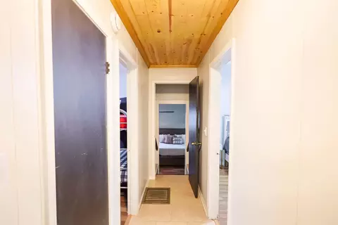 Entry Way - 92 Cinnamon Ln, Mount Ida, AR 71957 photo 1 of 2