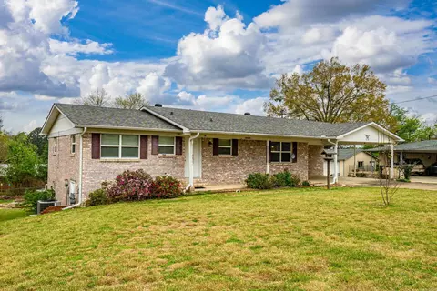 115 Alta Vista St, Hot Springs, AR 71913