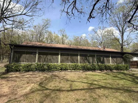 6 Cottontail Dr, Conway, AR 72032