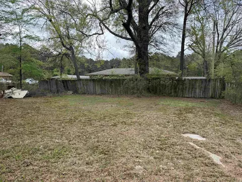 Exterior - 4308 W 17th, Pine Bluff, AR 71603 photo 3 of 4