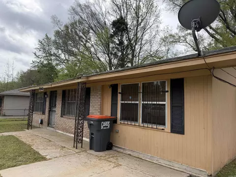 Exterior - 4308 W 17th, Pine Bluff, AR 71603 photo 2 of 4