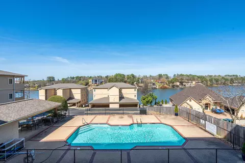 225 Lookout B2 Pt, Hot Springs, AR 71913
