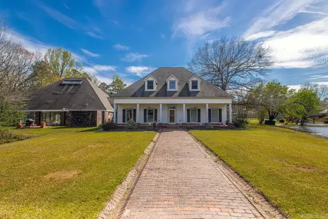 21718 Peach Tree Ln, Hensley, AR 72065