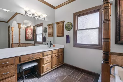 Bath - 21718 Peach Tree Ln, Hensley, AR 72065 photo 5 of 7