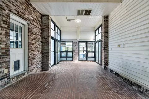 Exterior - 21718 Peach Tree Ln, Hensley, AR 72065 photo 6 of 12