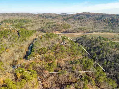 272 Promise Land Dr, Hot Springs National Park, AR 71901