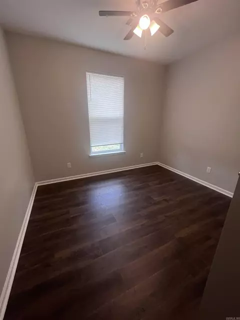 Bedroom - 2010 Jackman, Benton, AR 72015 photo 6 of 11