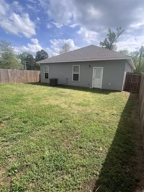 Exterior - 2010 Jackman, Benton, AR 72015 photo 5 of 9