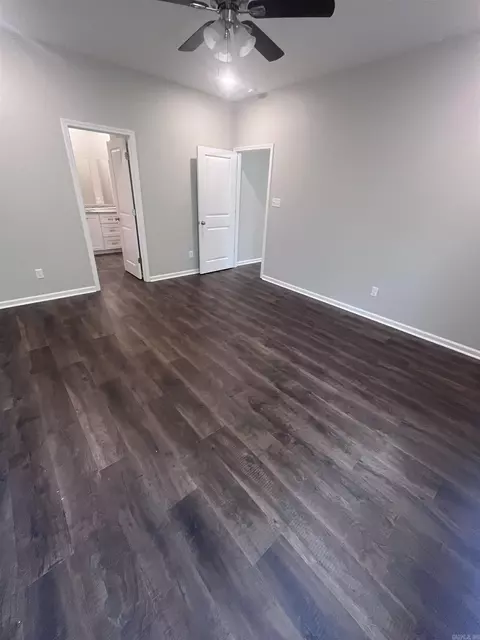 Bedroom - 2010 Jackman, Benton, AR 72015 photo 2 of 11