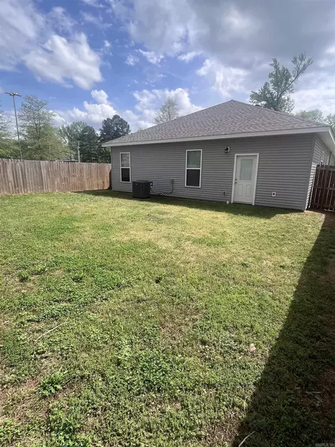 Exterior - 2010 Jackman, Benton, AR 72015 photo 8 of 9