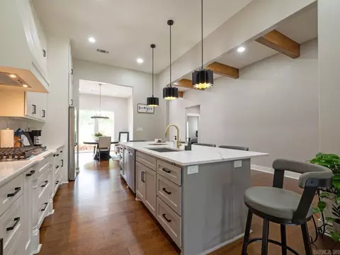 Kitchen - 8616 Congo Rd, Benton, AR 72019 photo 4 of 5
