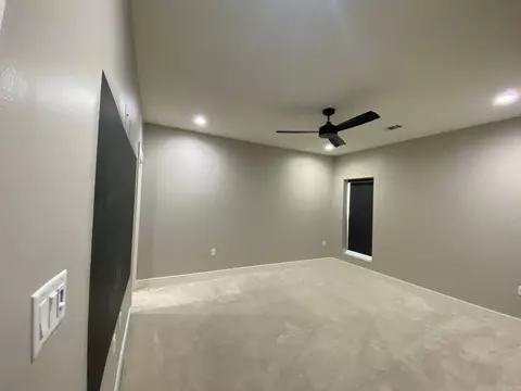 Bedroom - 8616 Congo Rd, Benton, AR 72019 photo 1 of 11