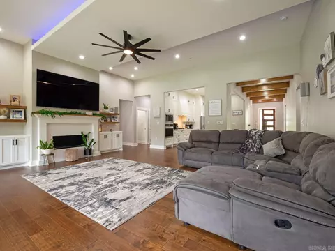 Living - 8616 Congo Rd, Benton, AR 72019 photo 3 of 3