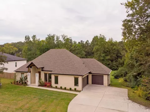 8616 Congo Rd, Benton, AR 72019