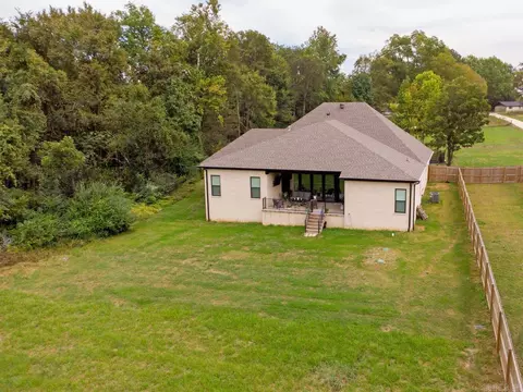 Exterior - 8616 Congo Rd, Benton, AR 72019 photo 7 of 8
