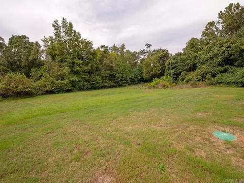Exterior - 8616 Congo Rd, Benton, AR 72019 photo 8 of 8