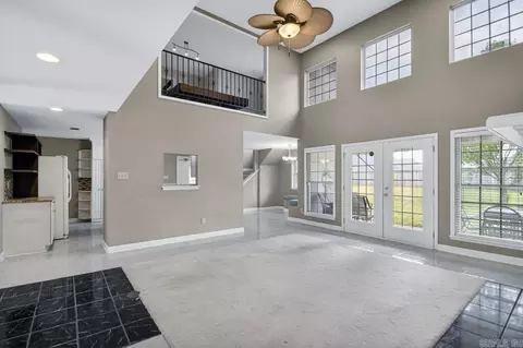Living - 5818 Westminster Dr, Benton, AR 72019 photo 5 of 7