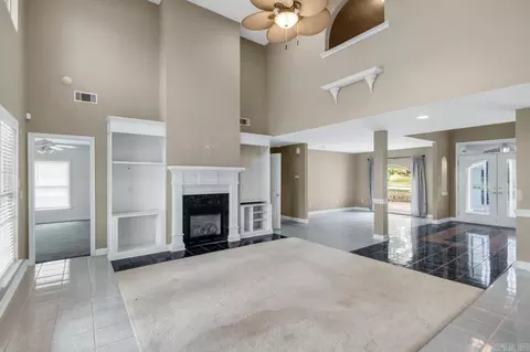 Living - 5818 Westminster Dr, Benton, AR 72019 photo 4 of 7