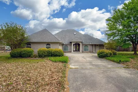 5818 Westminster Dr, Benton, AR 72019