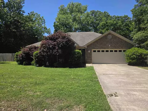599 N Holly St, Beebe, AR 72012