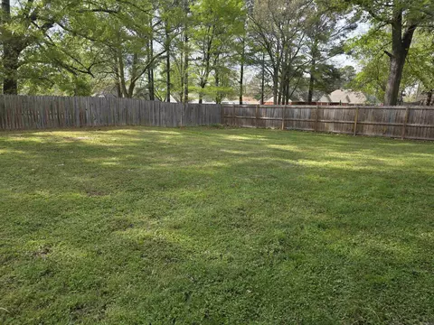 Exterior - 599 N Holly St, Beebe, AR 72012 photo 2 of 3