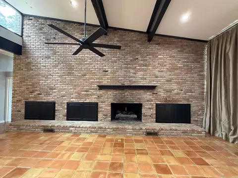 Living - 1206 W 46th, Pine Bluff, AR 71603 photo 2 of 7