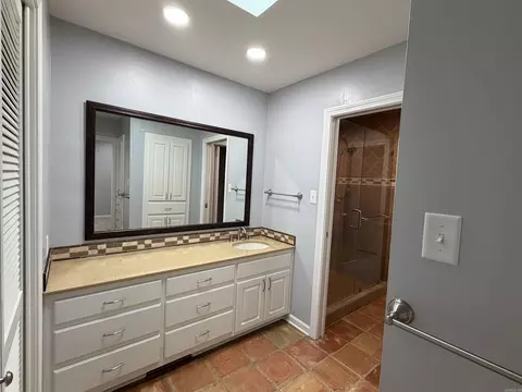 Bath - 1206 W 46th, Pine Bluff, AR 71603 photo 1 of 5