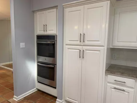 Kitchen - 1206 W 46th, Pine Bluff, AR 71603 photo 4 of 5