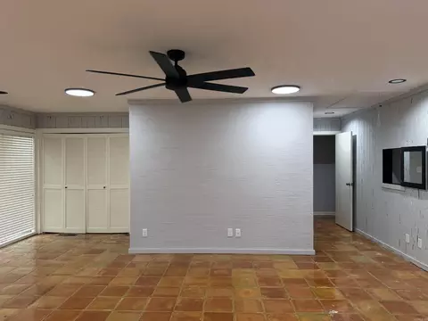 Living - 1206 W 46th, Pine Bluff, AR 71603 photo 6 of 7