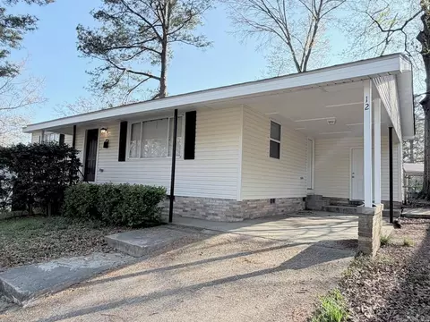 12 Purdue Cir, Little Rock, AR 72204