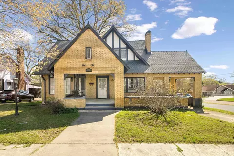 305 N East St, Benton, AR 72019