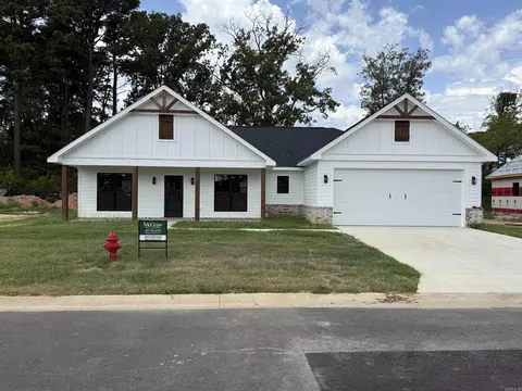 118 Riverstone Loop, Hot Springs, AR 71913