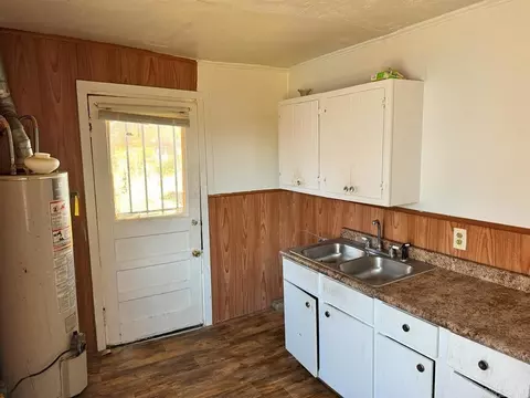 94 Watson, Pine Bluff, AR 71603 photo 2