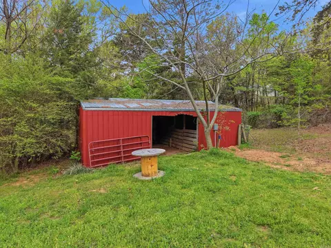 Exterior - 175 Acklin Gap Rd, Conway, AR 72032 photo 3 of 7