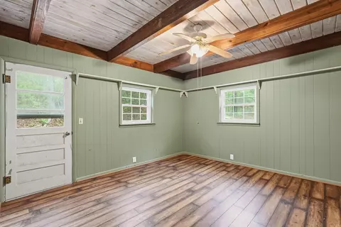 Bedroom - 175 Acklin Gap Rd, Conway, AR 72032 photo 2 of 3