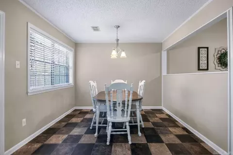 Dining - 801 SW Third St, Bryant, AR 72022 photo 1 of 2