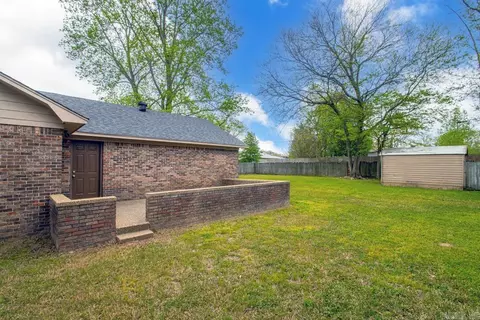Exterior - 801 SW Third St, Bryant, AR 72022 photo 5 of 9