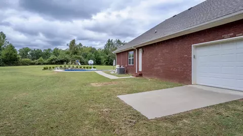 Exterior - 3309 E Hwy 96 Rd, Lavaca, AR 72941 photo 3 of 4